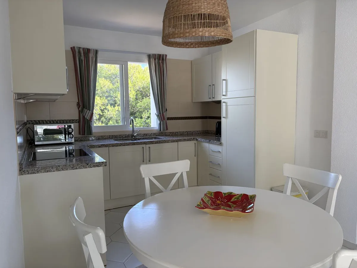 4c91e805-629d-4ba8-8920-ff23ce10e935