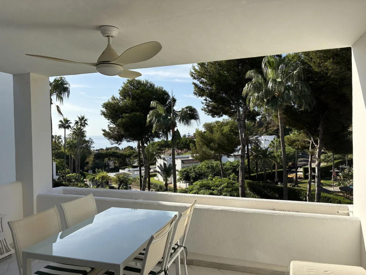 8aa9342e-5b42-4944-bae4-a72a86fbef25