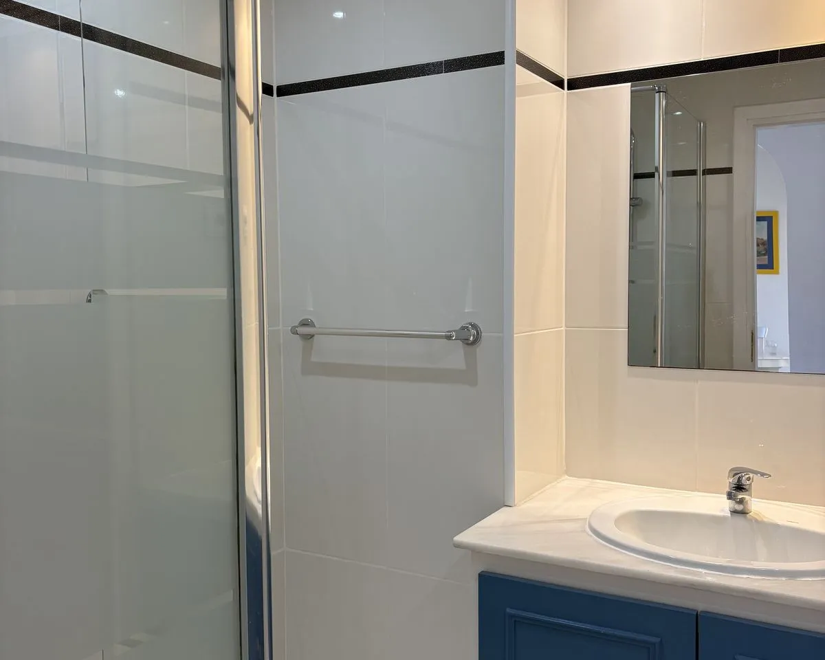 96fb9fc1-9930-490e-af1e-5ba077f3cac8