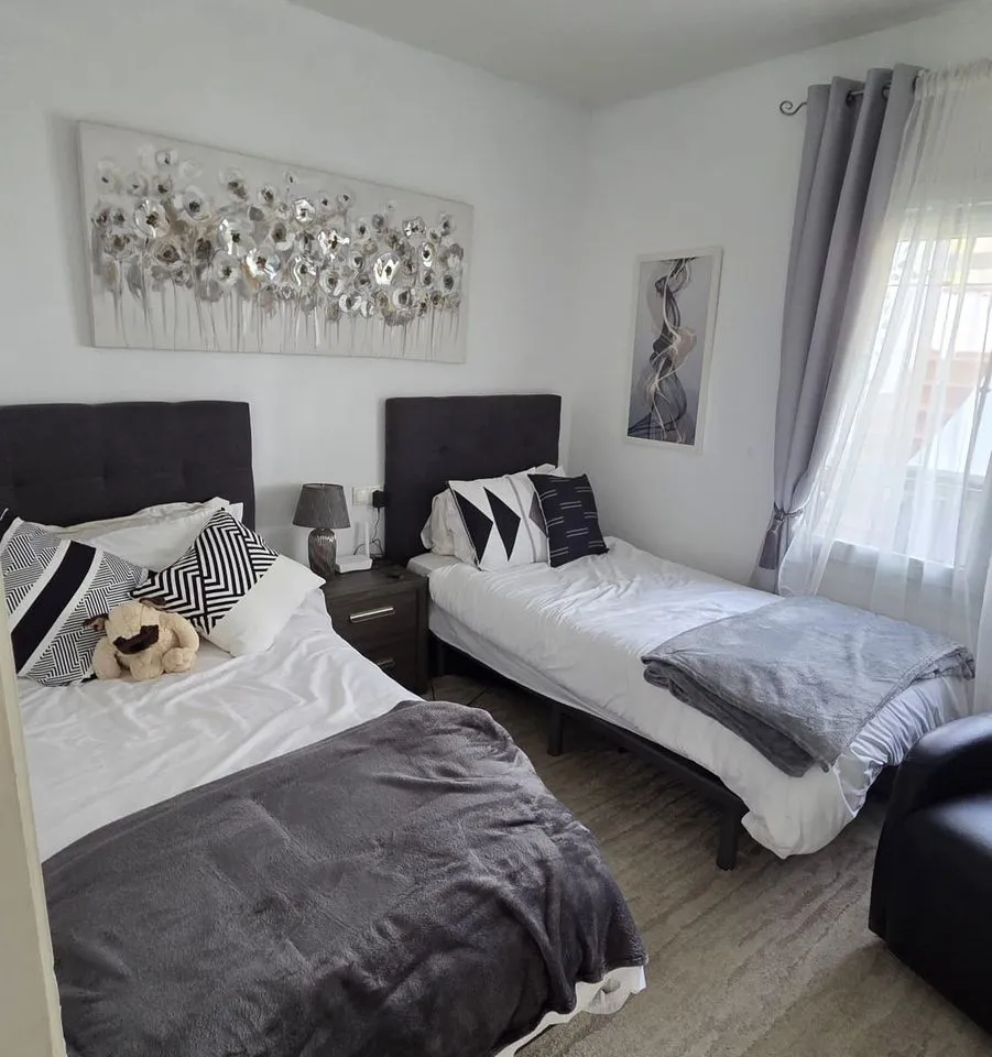 6ca157b1-9182-46c7-87b8-62947c64ad2c