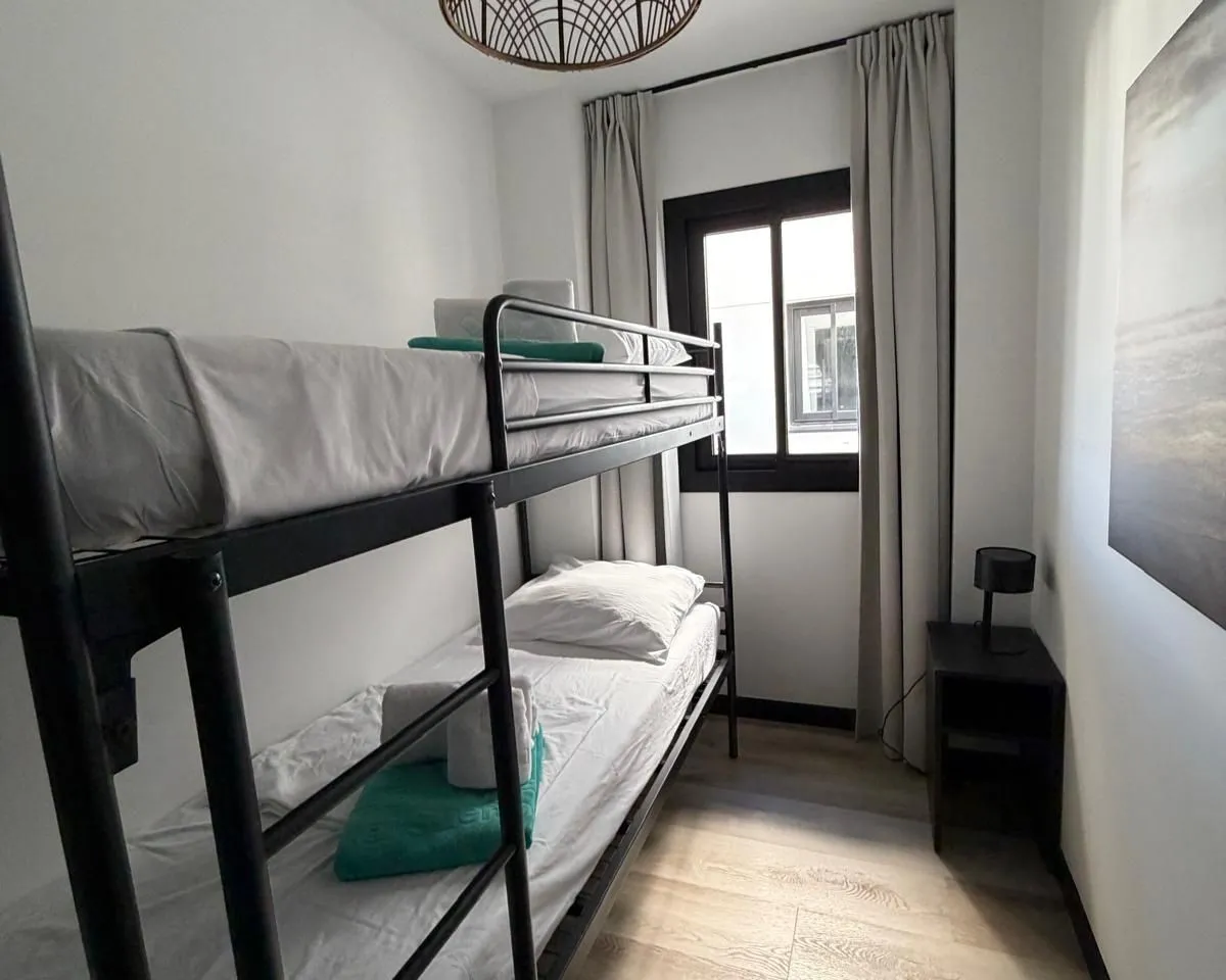 03a10c7a-a2ab-4572-9242-0bc9d601498c