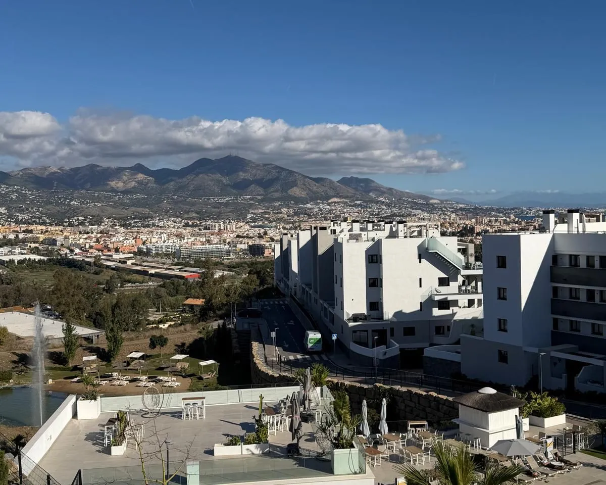 05594823-f060-4c97-b35c-01878200b83d