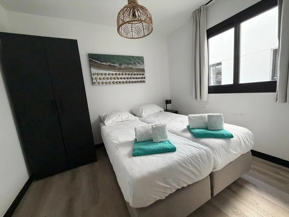 45ad813c-ef19-4d51-9674-fd75d37b8209