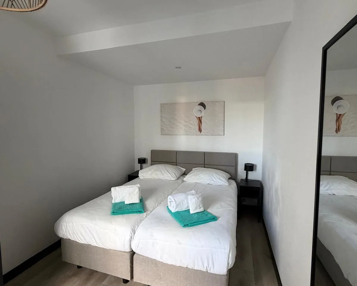 4eb0e714-9549-470e-9336-1afa0e0cc7af