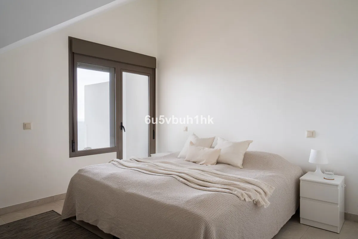 84619f8e-32ec-4e4e-a35a-89f8a308123f