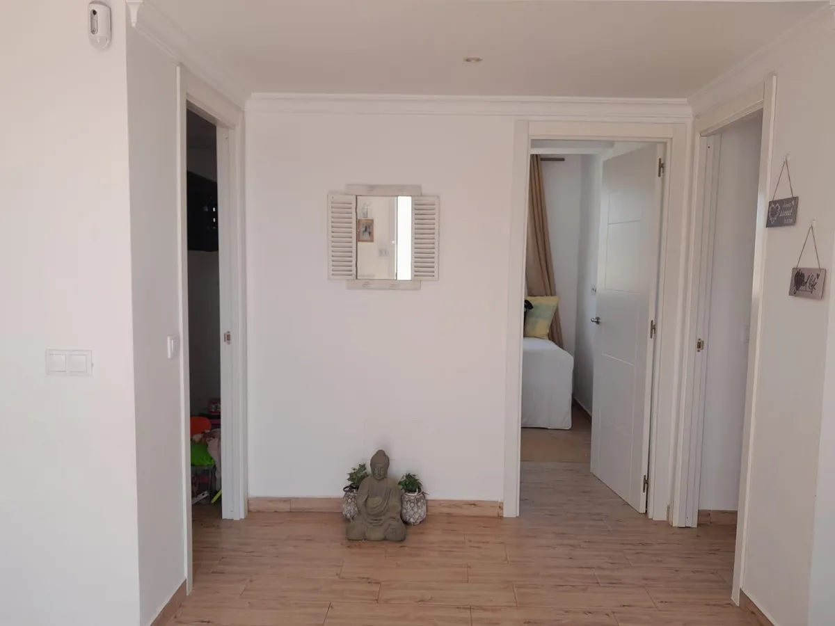 99189876-0c0f-40c1-9e54-8f7e118524b1