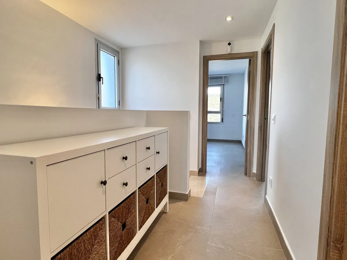 b1c4c60f-9ab1-46f4-98d1-61fd866fa007