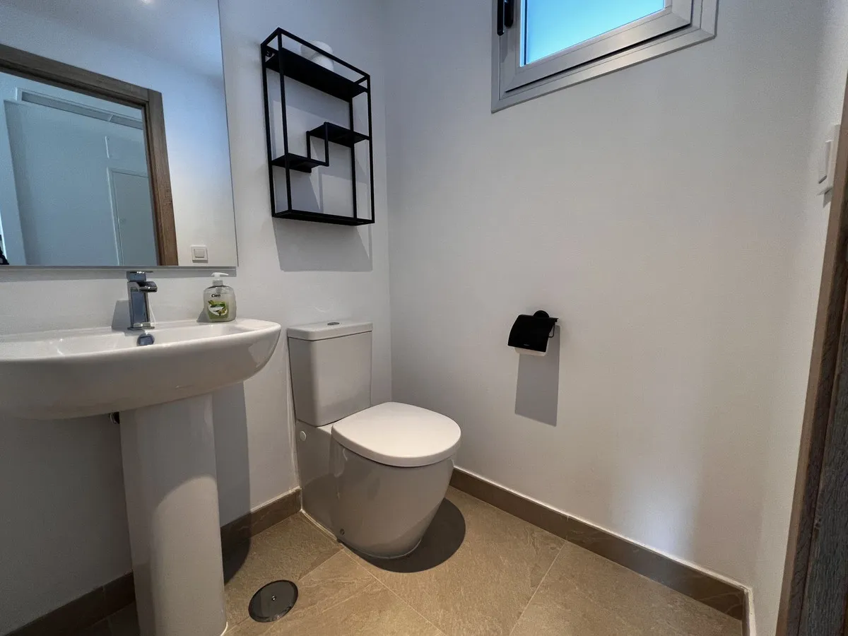 c9317c85-a993-47ea-9069-00b8ce01dbf0