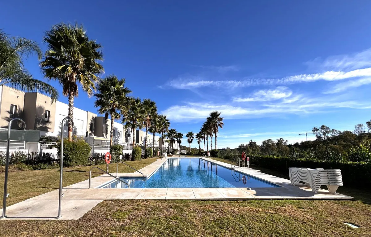 f76ae0c6-82d3-4f5d-b7f2-4178ed9c0ede