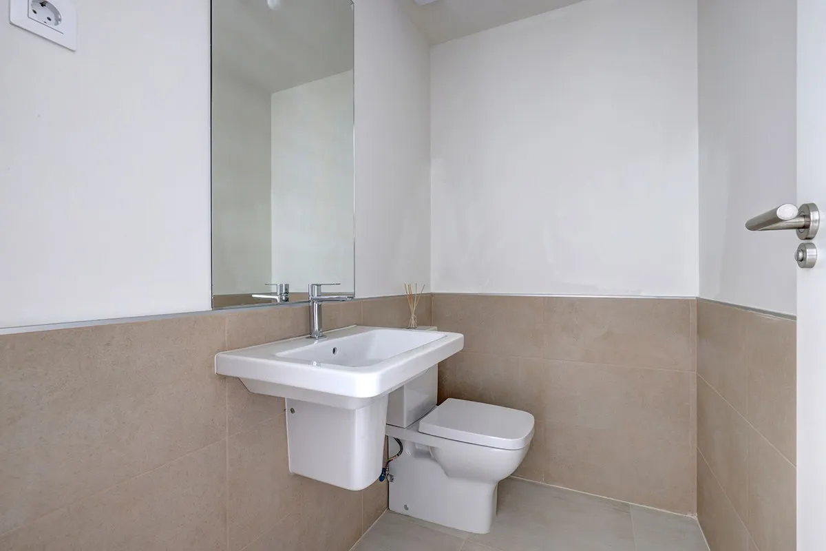 4dde3502-59e5-4b49-9251-b1f8f26e294f