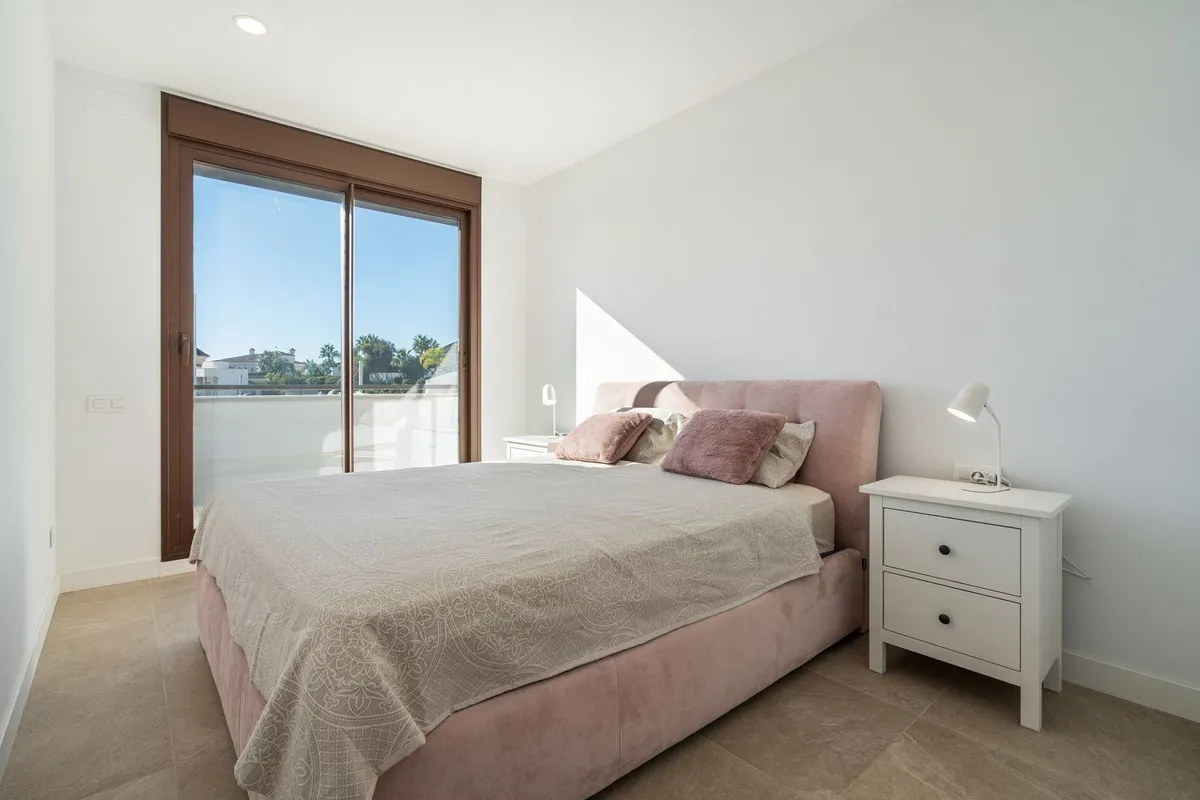 77895361-2675-4718-83a3-dd4bcb90e018