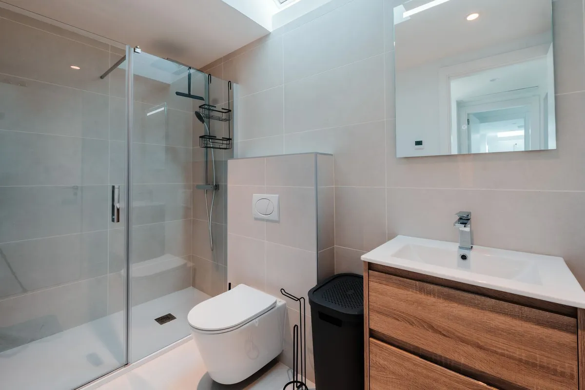 7704544e-0f77-4739-a5af-012743ec0ffd