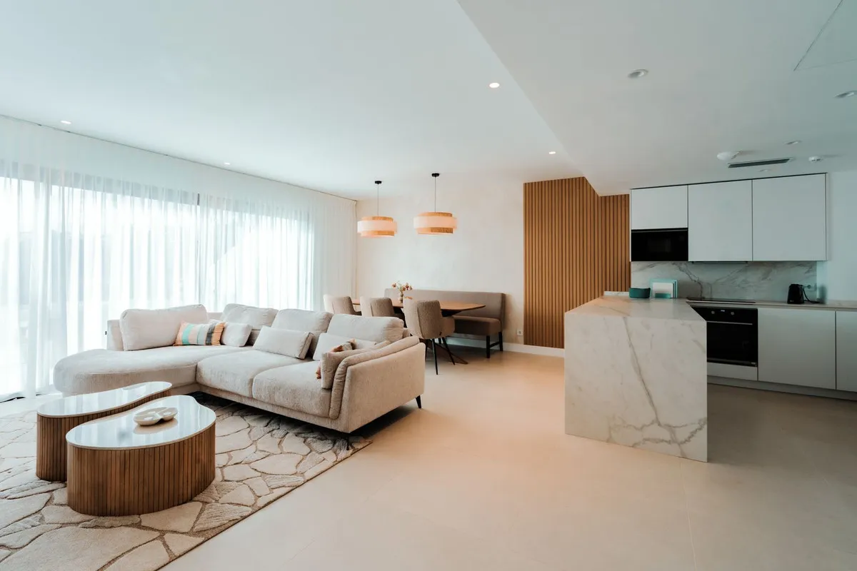 84251b2a-c092-41e1-9ea3-9b4c2641c0e0