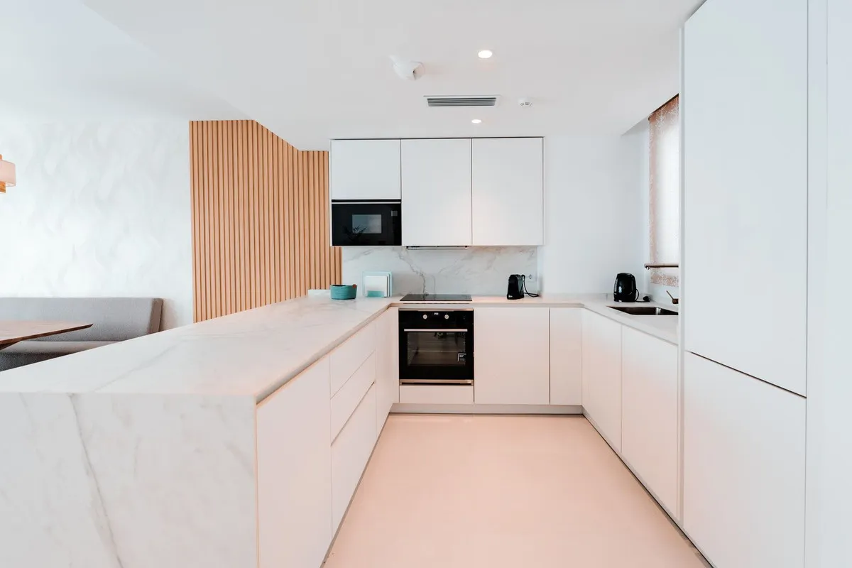 a7fe435e-4511-4238-a693-165bc56600df