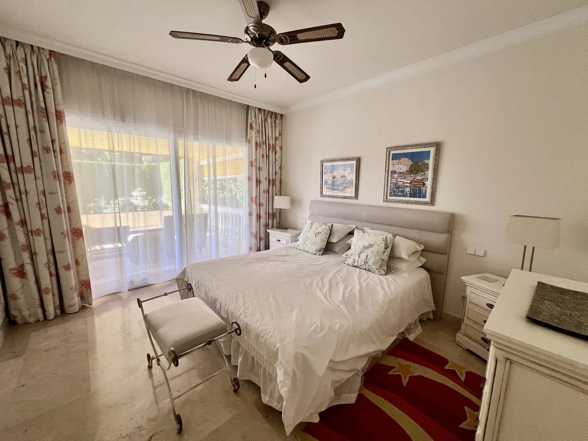 2a8cc886-9456-4960-8179-2b6b735195ac