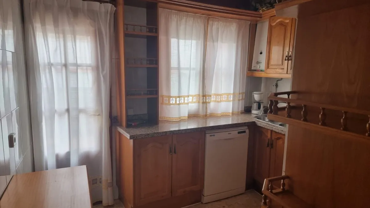 20723184-b493-4c58-94c0-665a9ebeb97e