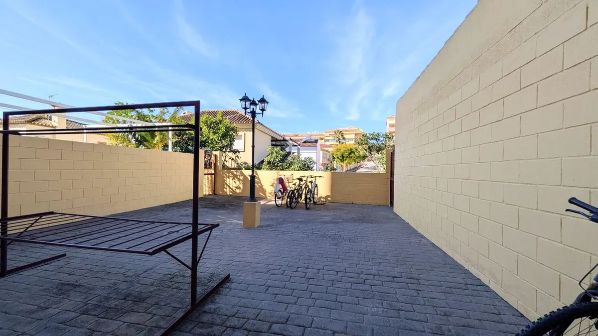 cd92c8b2-78fa-485d-882a-982746270e56