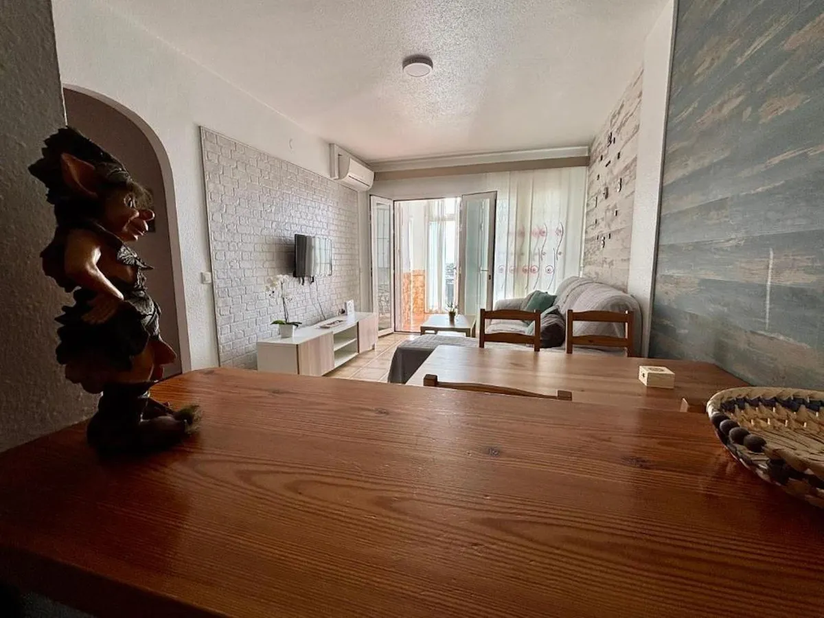 163fe965-3ab7-4e4a-9048-0fb118b3e46b