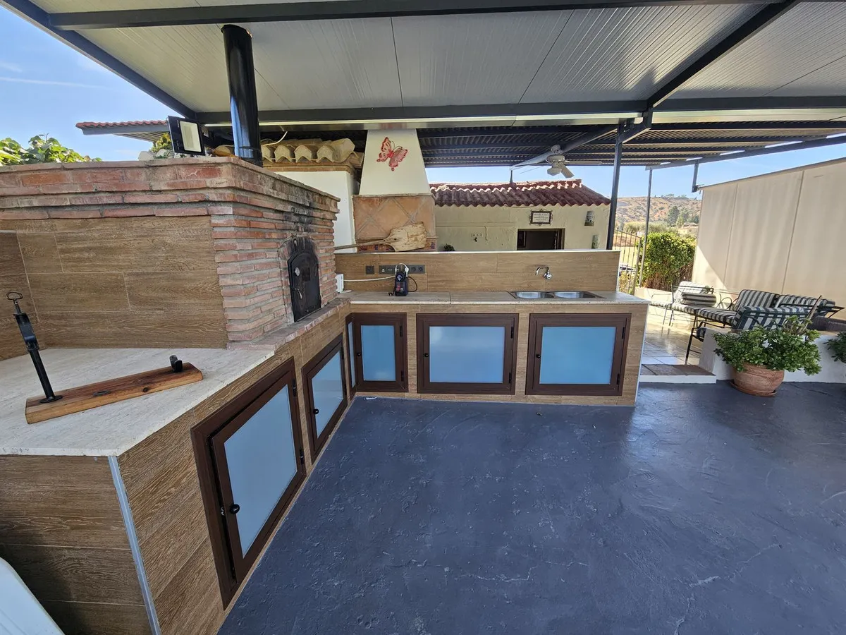 4aa91d36-6f3e-4c25-970b-e297d91582a3