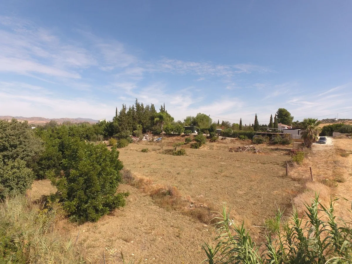 a04ca223-ef12-4d47-8b76-5b0d31a42270