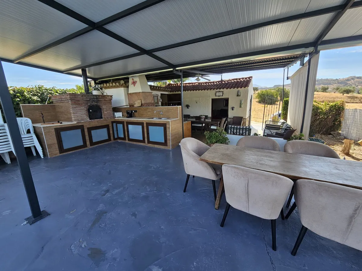 a9daca8f-cc0b-4a47-82f2-3baa87919dff