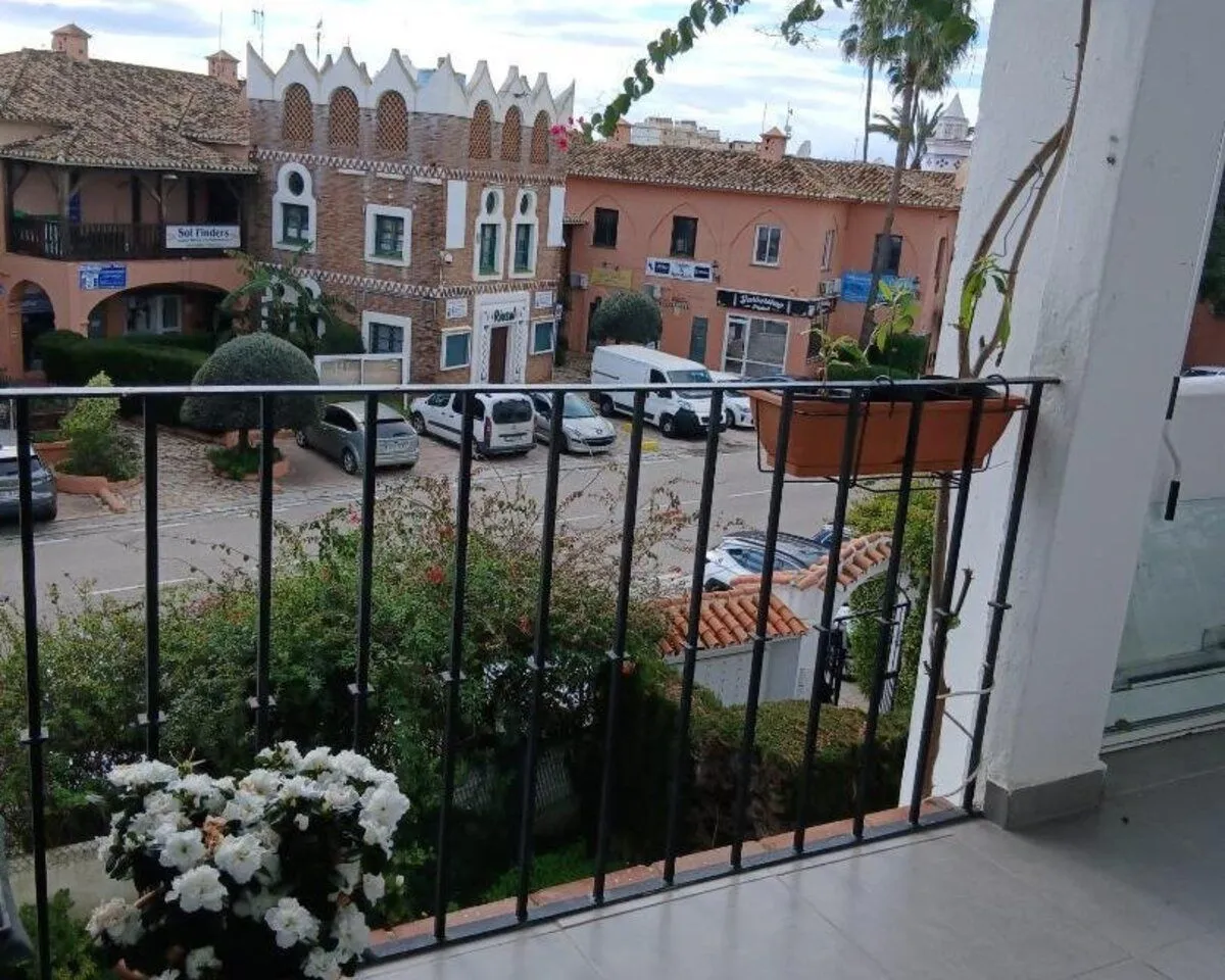 9aaeba4f-b021-4532-98fb-6331871e4a60