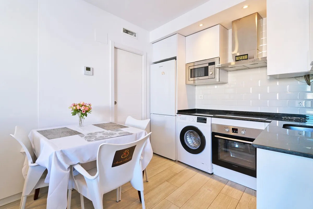 ee8b517d-7112-4a66-a4f9-225a71781840