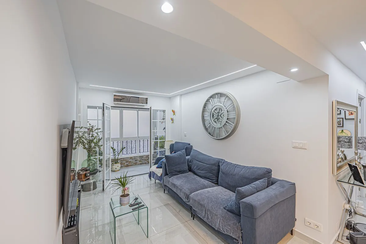 99284cee-f2c3-4da4-b886-758effdeb3bd