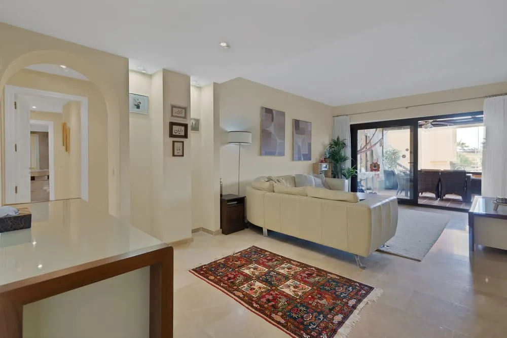 b17d1d08-e0da-4cc3-819f-fc488114b327