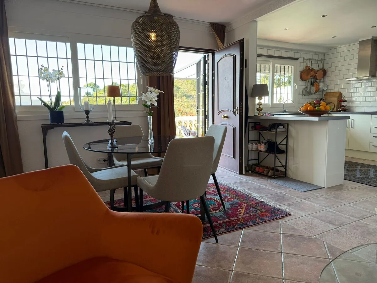 aa85d055-c63d-4c3c-83a0-dc7fb64a2ae8