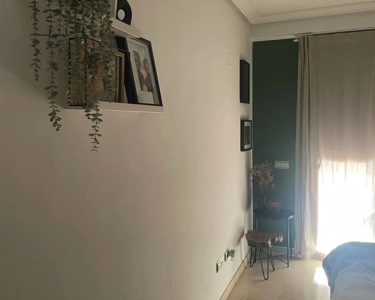 a095bb06-3345-4e49-83d4-2466d8757d08