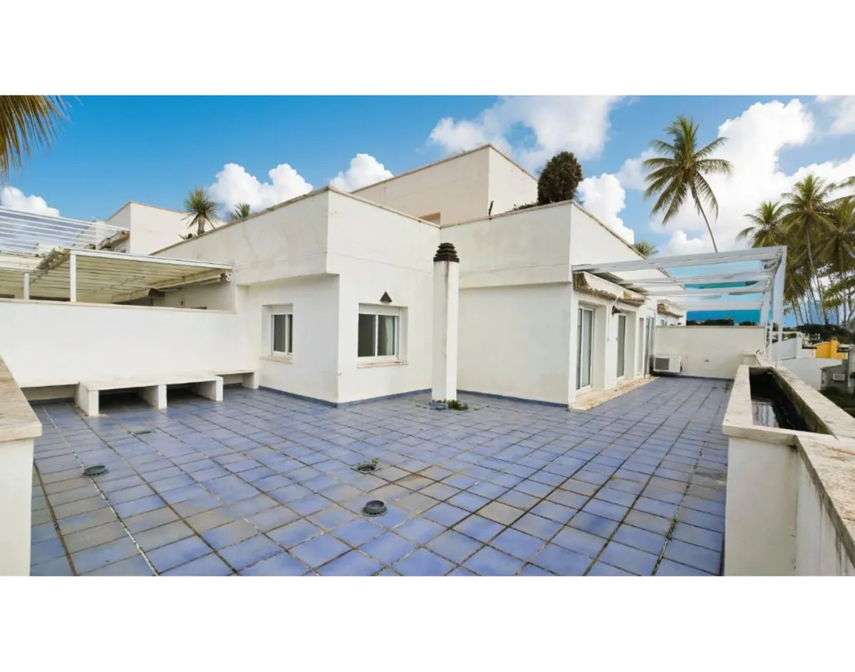 6e696a51-4cee-483a-864d-2c4ed777efef