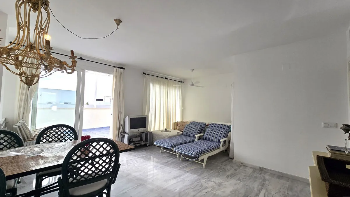 f94a0bfe-d273-4cf5-bb52-18a11460e87c