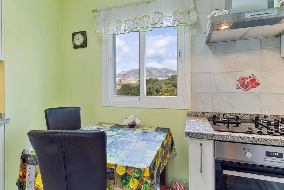 045af2d5-502b-4140-bfc9-f25885aa4a66