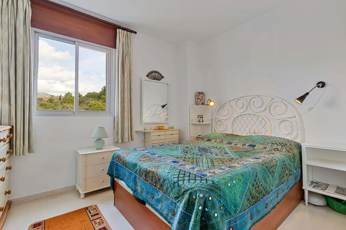 8484d0d7-d2de-4909-8ec0-fca8adc722a2