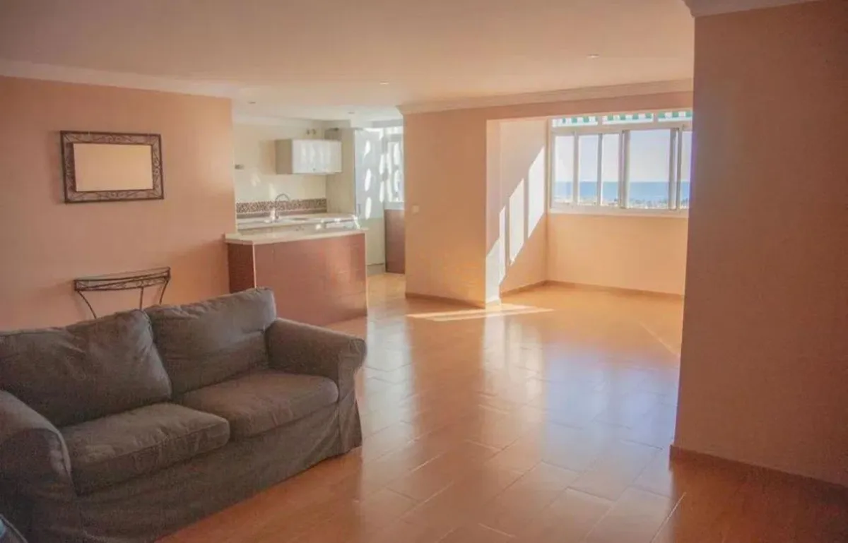 4-Bedroom Sea View Apartment in San Pedro de Alcántara