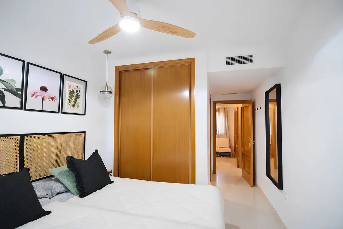 bbfbf9e5-6add-4a9c-bb97-028014c3baad