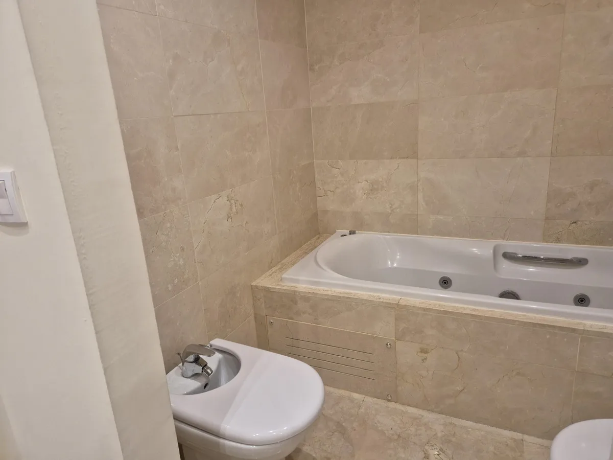 25e09ea0-7d24-47de-81ef-3099a64dbb75