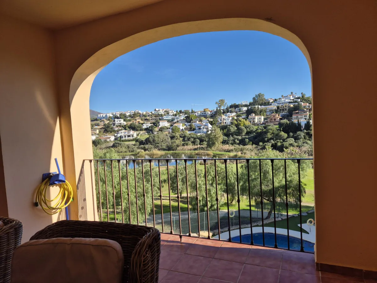 c19f9e93-918c-4a98-b19b-410d418b87cc