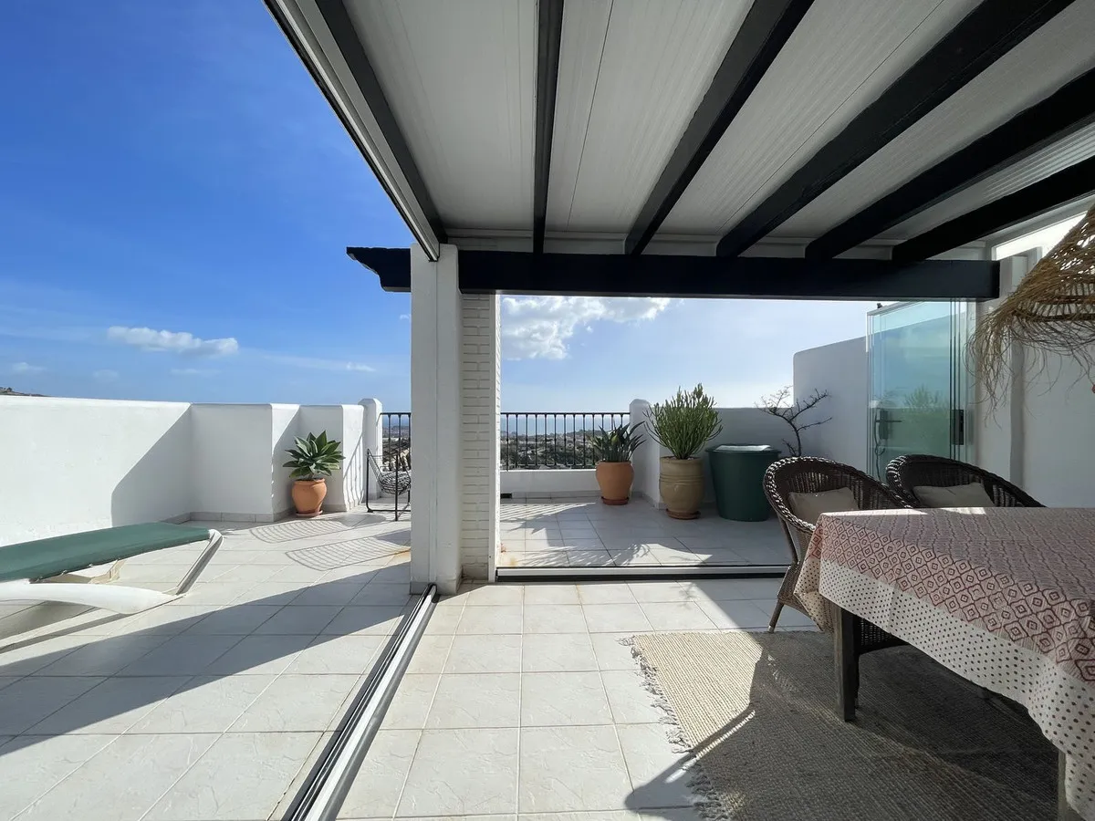 719bc8db-0f22-4738-807e-bf58b3471dfb