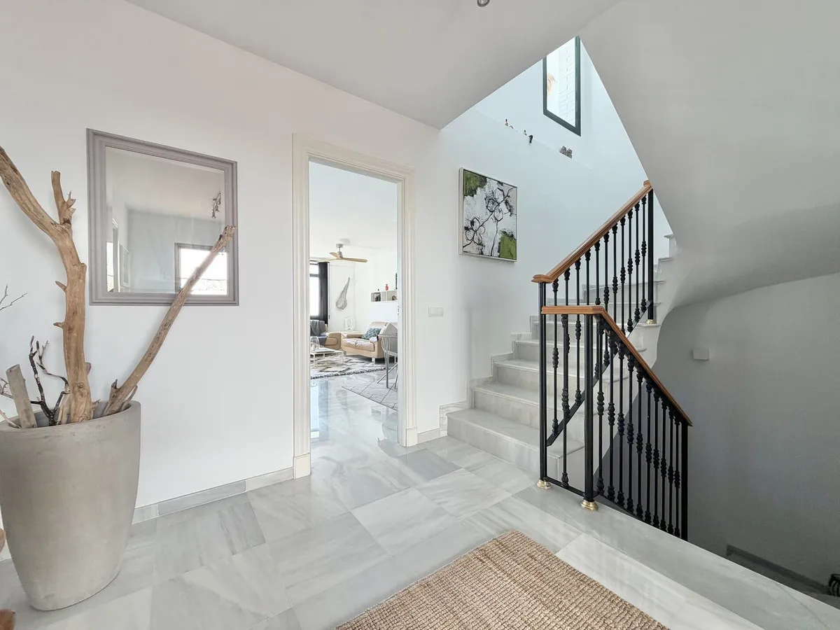 ab3fccb3-7dd8-4d89-82c3-18032e23f602