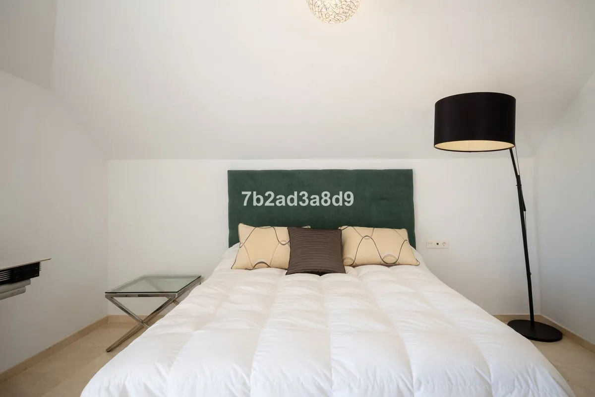 064bea77-91a6-4a7a-8c2d-7eaffbfd4c5a