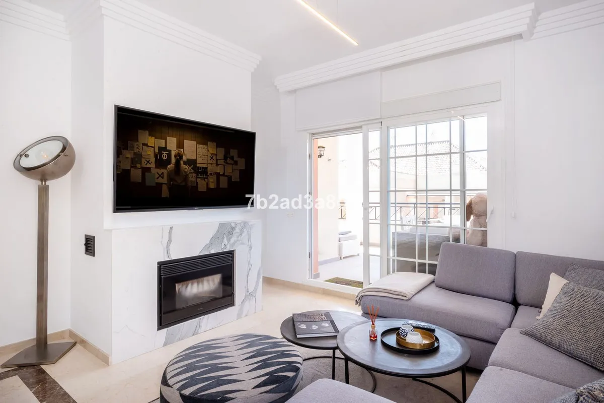 1cee0279-2706-4d5d-b018-9e387b7296aa