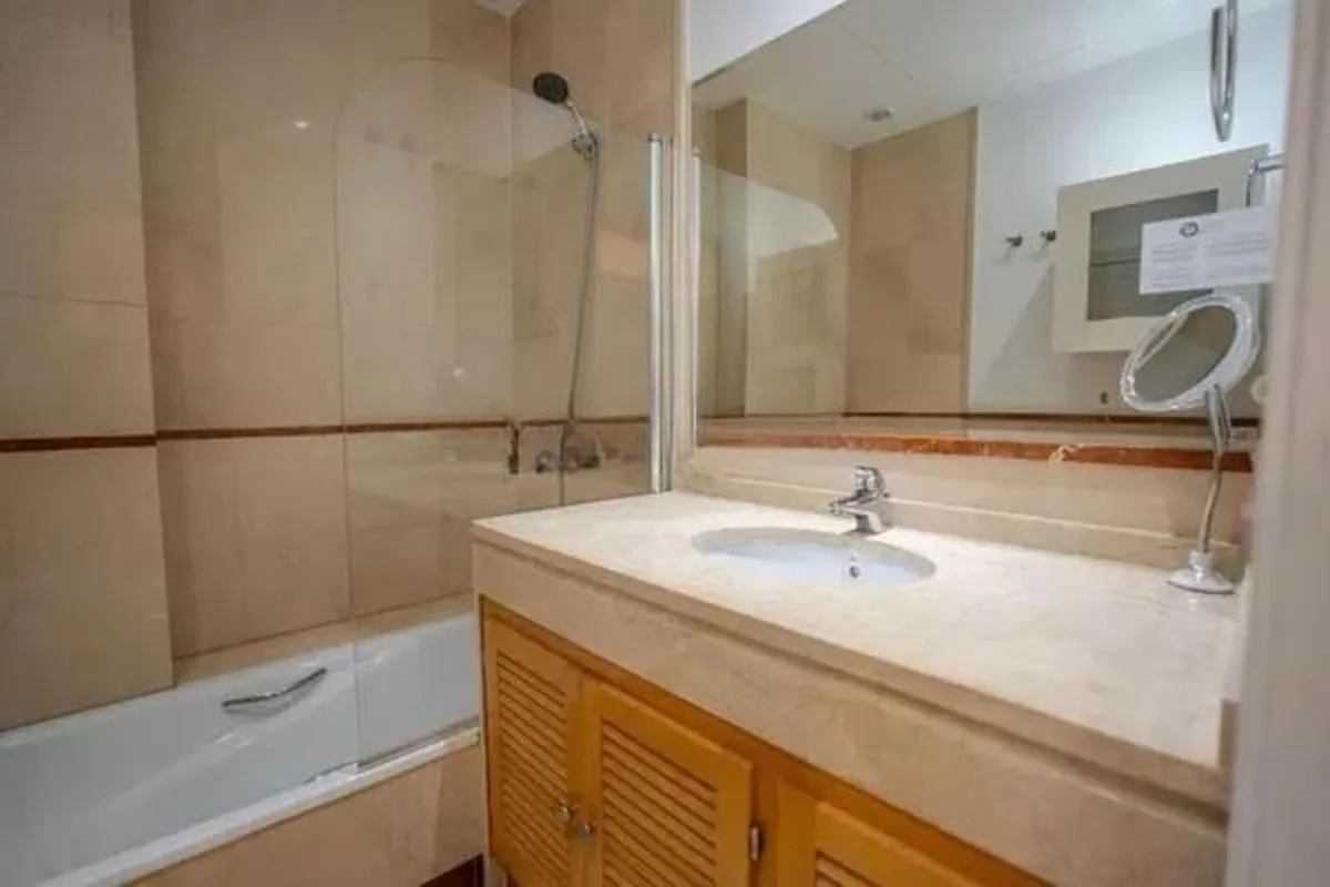 1808e40a-2ebf-4107-b2b1-86630c183179