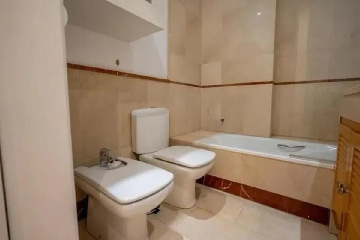 d912606f-d76a-4e5f-9588-b34e2873a11d