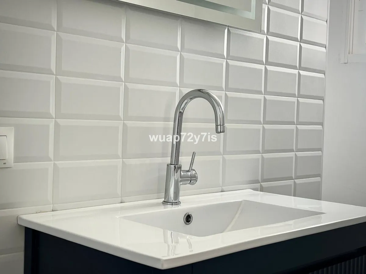 04f57e9a-5970-4966-aad6-69c86959ab6c