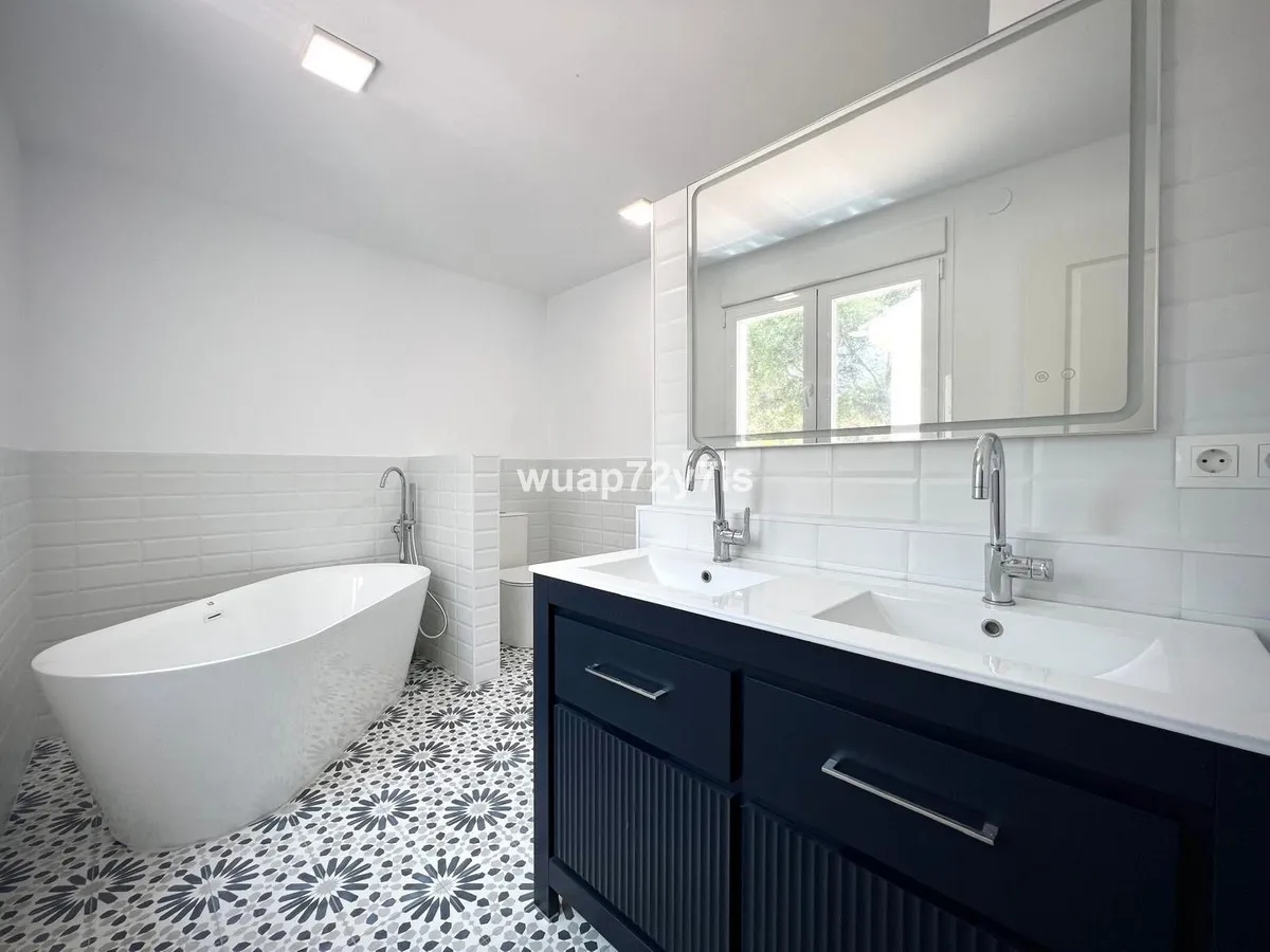 76311d14-78da-4983-bad3-ac8389db964a