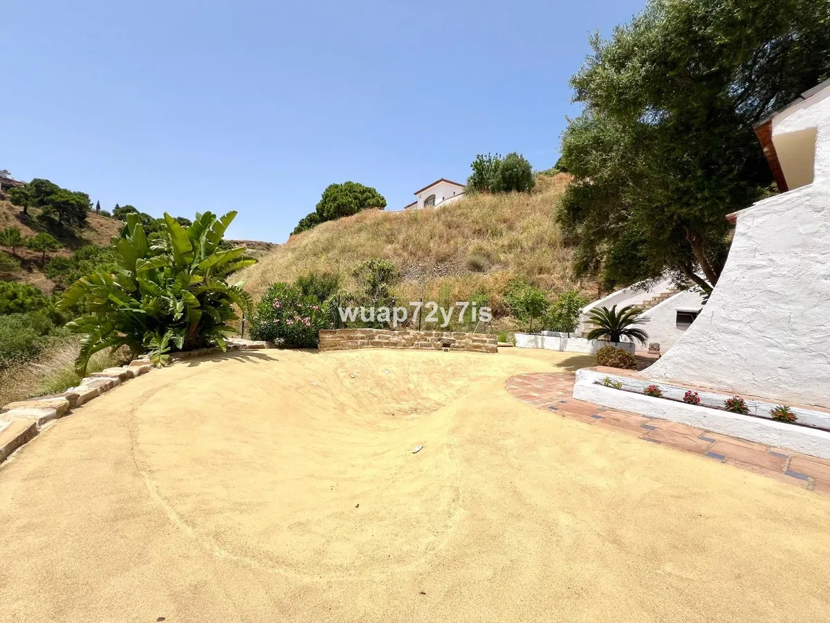 cb725f1e-de5c-4320-9195-901bcf194454