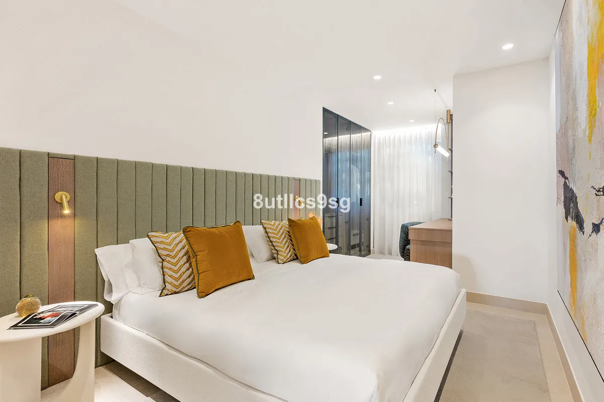 196a98b6-c1ef-4af5-a846-91ffa6336d7c