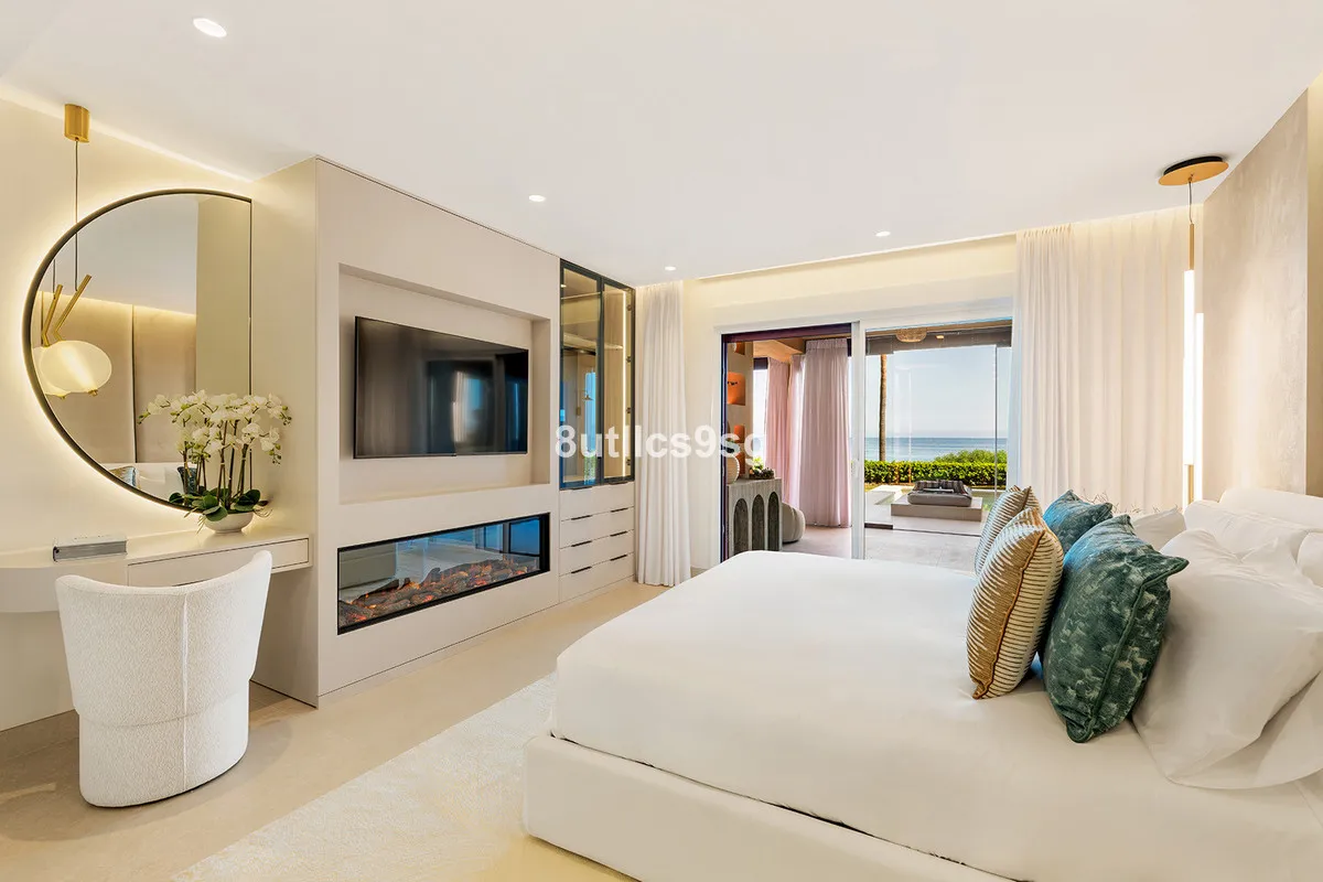 92b23f70-887a-4f13-9a43-6aad55d4cd1b